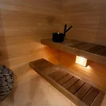 Apartment Spacious 2br In Yacht Club Sauna&great Views *